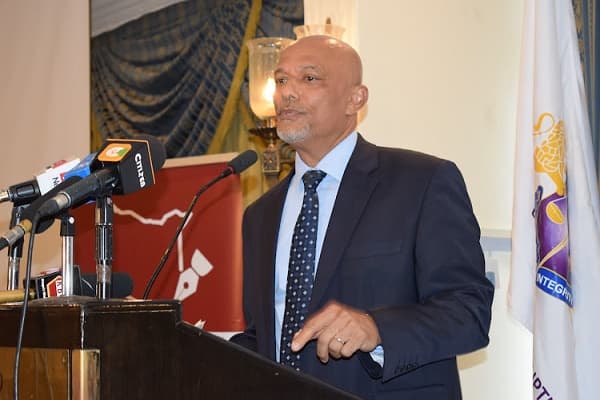 Kenya oo dabagal ku heysa shaqaalaha dowladda ee lacagaha dhigta dibadda