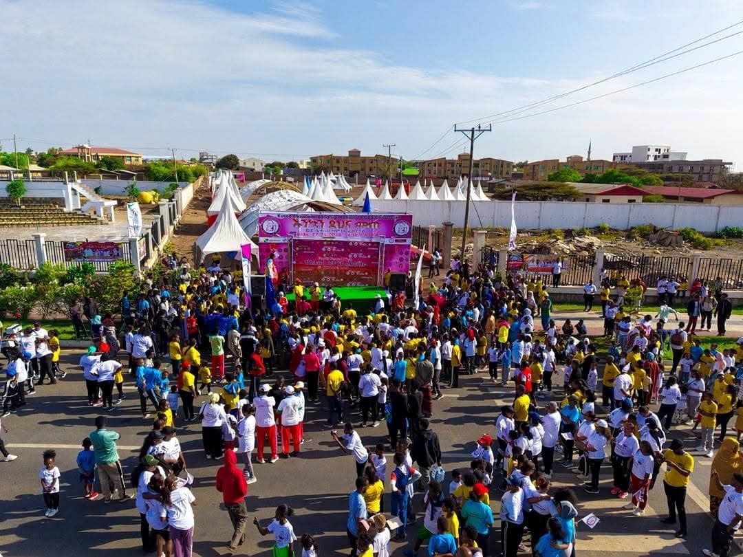 Jigjiga .. Bandhigga toddobaadka qoyska oo sannadkan kharashaadka waxbarashada ka daboolaya 5,000 oo arday