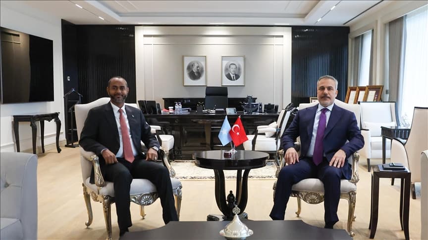 Soomaaliya iyo Turkiga oo xoojinaya iskaashiga Badda iyo Gaadiidka