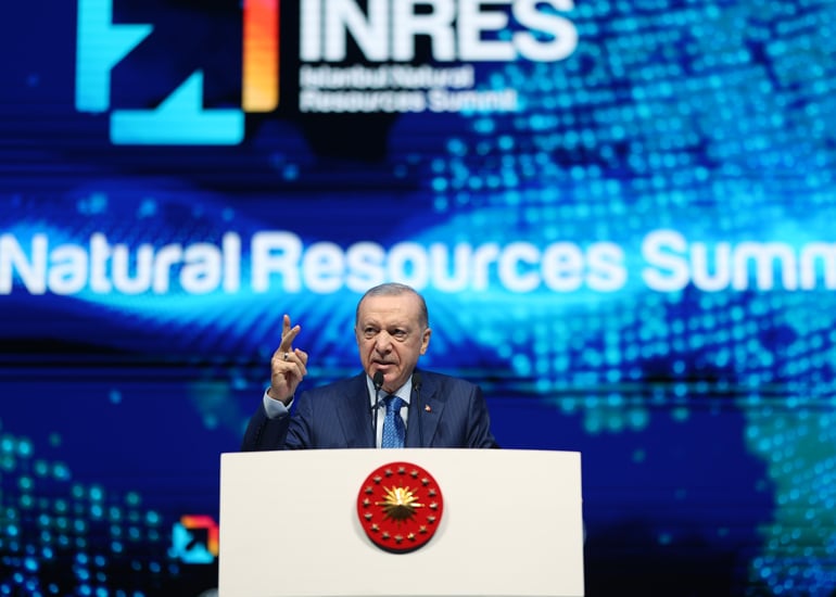 Erdoğan oo sheegay in sahminta shidalka Soomaaliya  la dhameen doono bishaan.