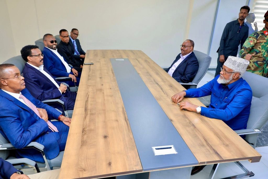 Farmaajo, Deni iyo Madoobe oo ka wada hadlay doorashooyinka 