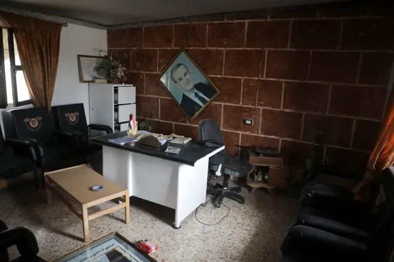 Suuriya oo Asad la'aan ah iyo Jabhadihi oo isku soo haray