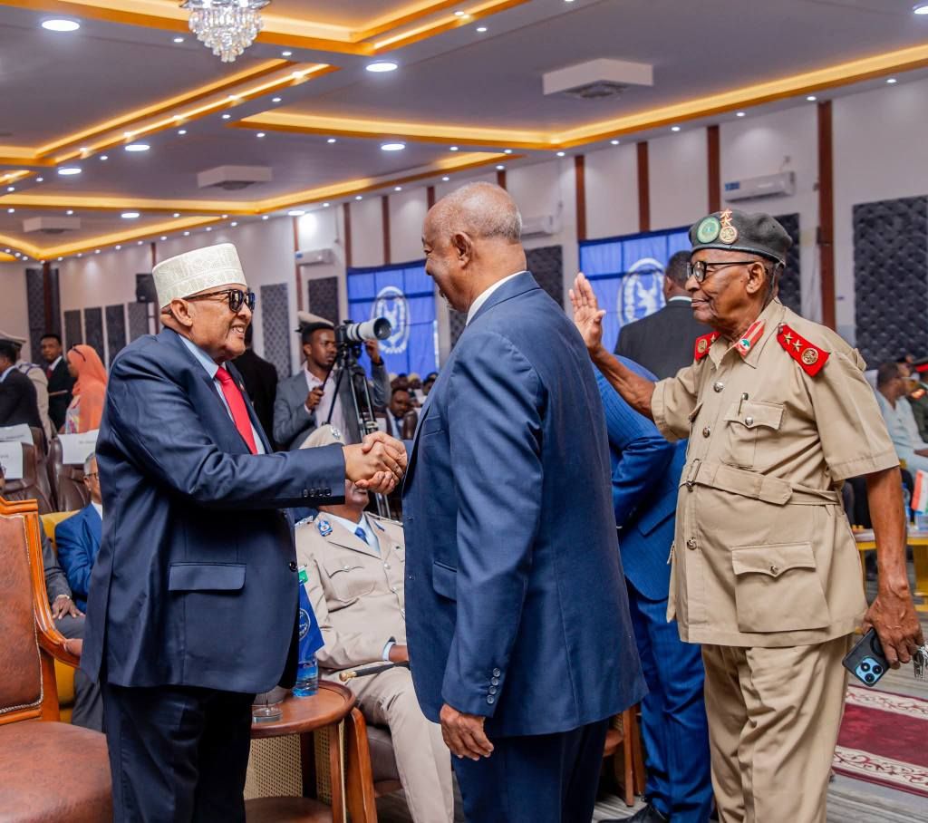 Xisbiga Kulmiye Oo Waddani ku eedeeyay in uu doorashada dib u dhigayo.