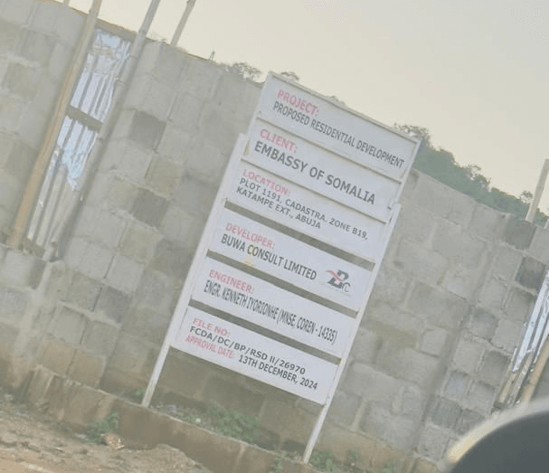 Dacwad ka dhan ah been-abuurka saxiixa wasiir oo halis ku ah safaaradda Soomaaliya ee Nigeria