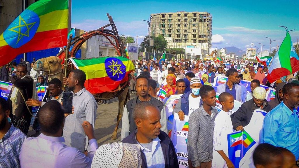 Dadweynaha Jigjiga oo u dabaaldegay dhamaystirka Biyo-xidheenka Abay.