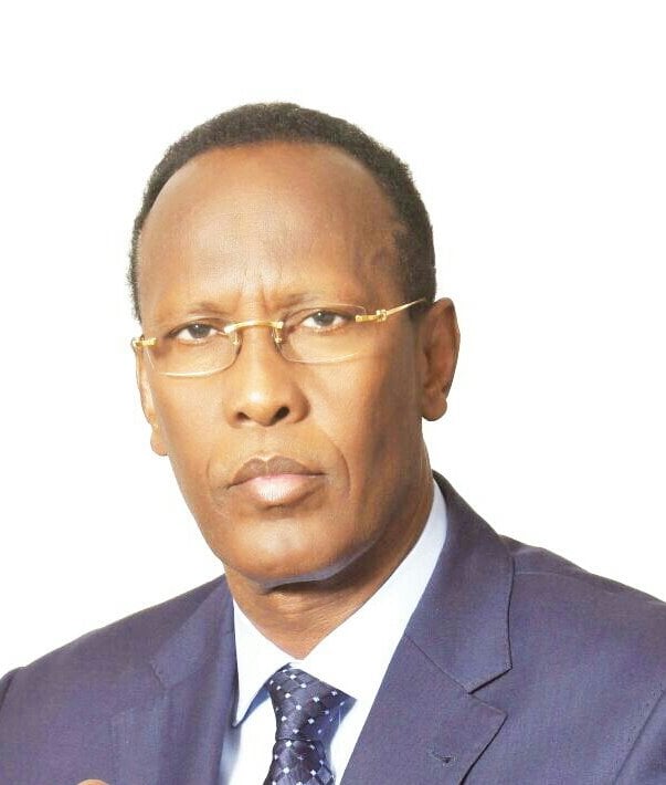 Is hortaagga wax ka bedelka Dastuurka, waa  is hortaagga horumarka dalka iyo dadka