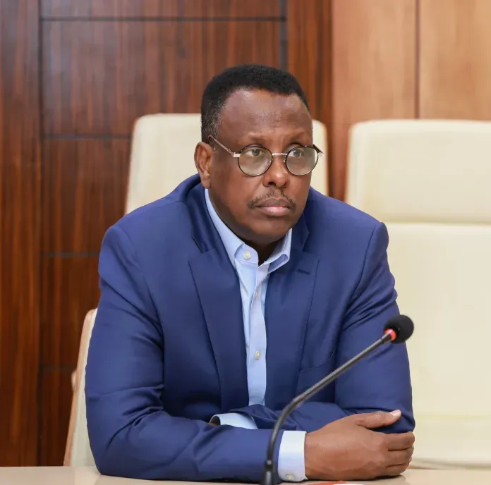 Soomaaliya oo caddeysay sababta ay diyaaradaha dagaal ee Turkiga usoo gaareen dalka 