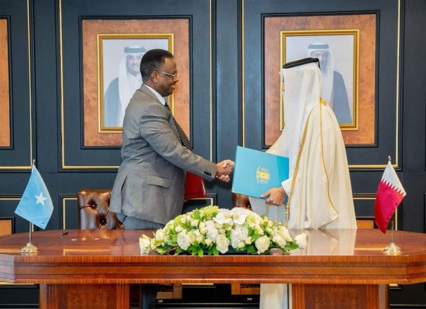 Soomaaliya iyo Qatar oo kala saxiixday heshiiska dhanka sharciga ah