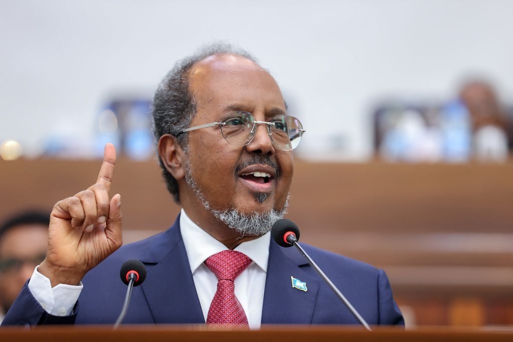 Madaxweynaha Soomaaliya oo ku dhawaaqay in dhawaan la bilaabi doonta qodista shidaalka.