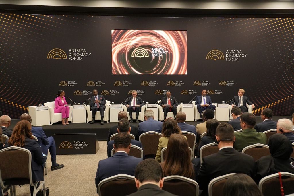 Soomaaliya oo bogaadisay xiriirka kala dhexeeya Itoobiya