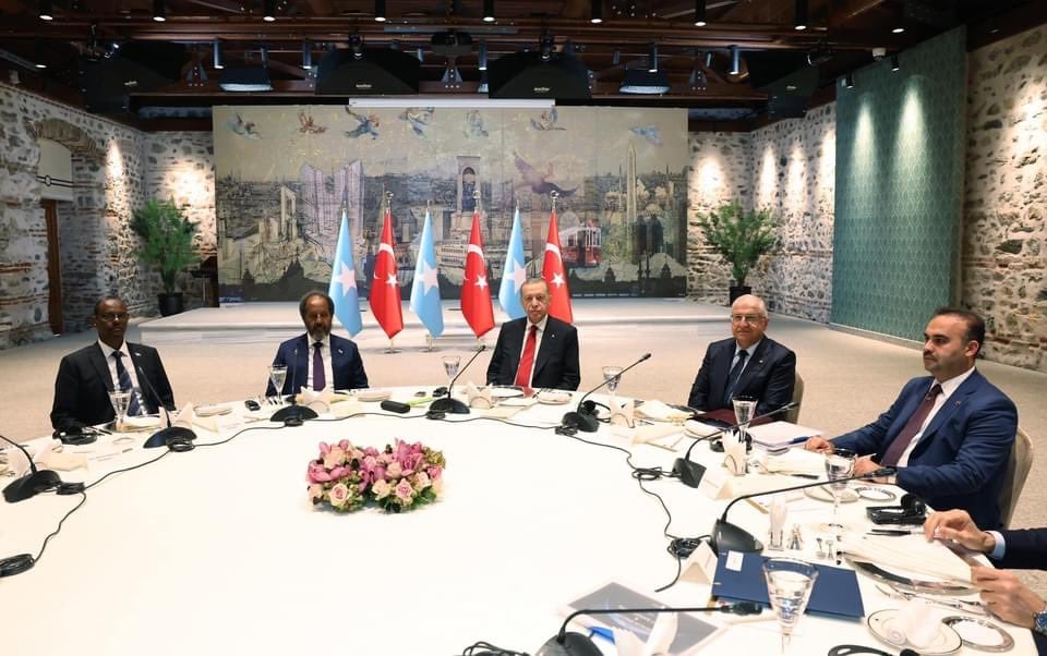 Xasan Sheekh iyo Erdogan oo ka wada hadlay colaadda Bariga Dhexe