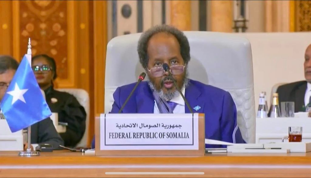 Maxaa ku dhacay gacanta Madaxweynaha?