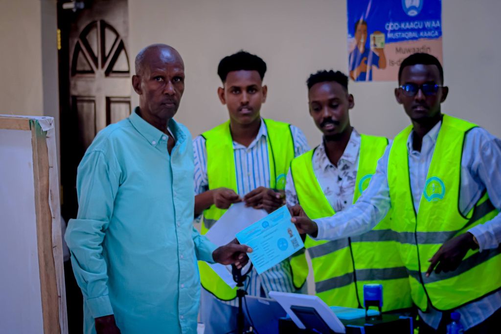  Mahadaay oo laga billaabay diiwaangelinta codbixiyayaasha