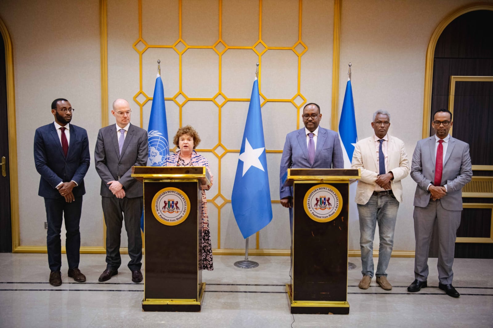 UNSOM: Deni waa ogolyahay inuu la kulmo madaxda dowladda