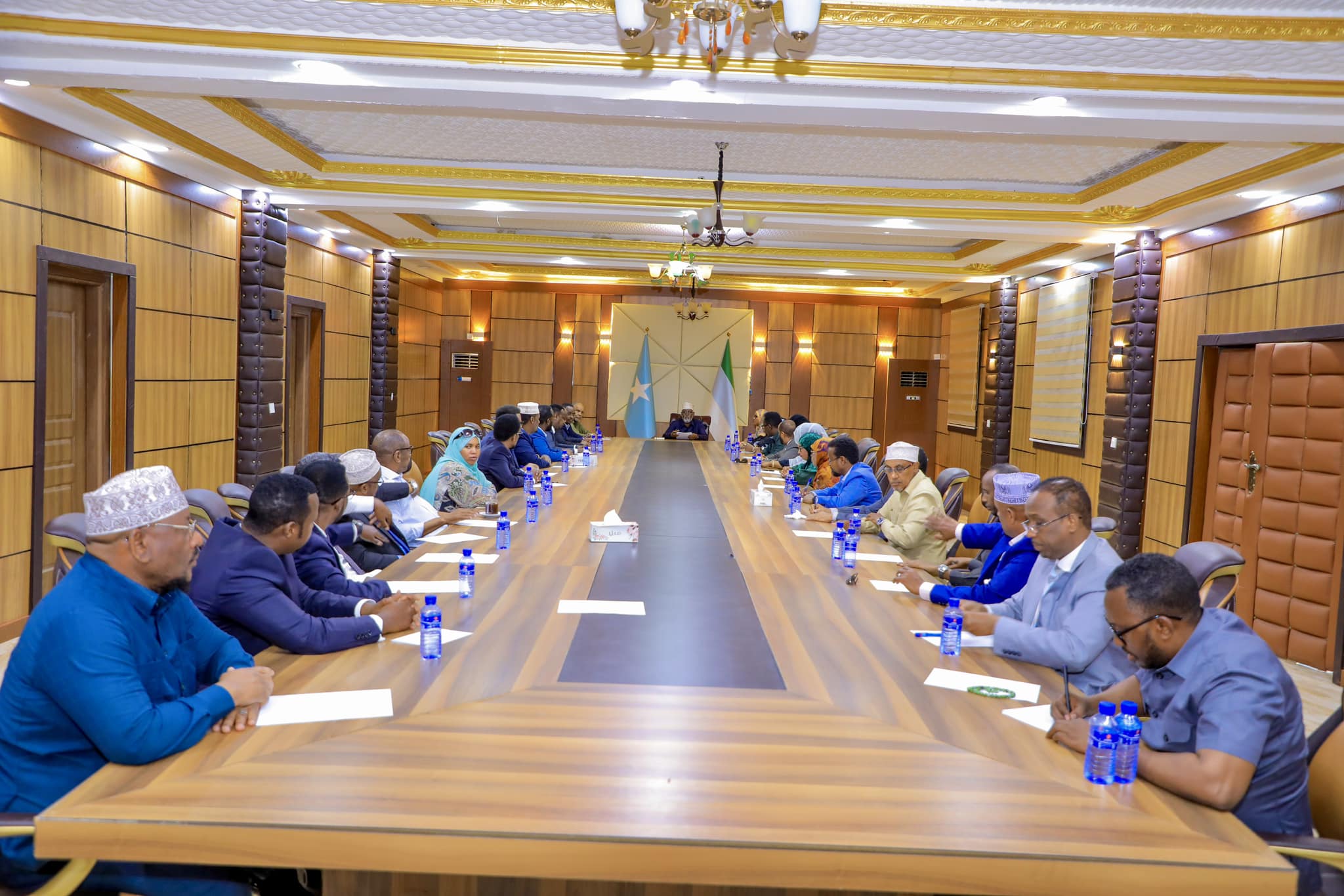 Mowqifka Xildhibaanada kasoo jeeda Jubaland ee doorashooyinka
