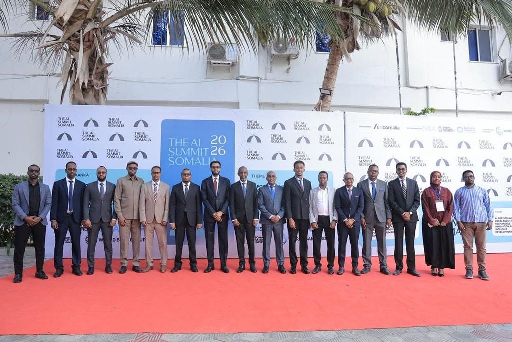 Soomaaliya oo garaad gacmeedka u adeegsaneysa yoolalka horumarka 