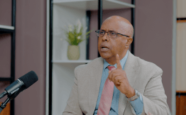 Ganacsade Siyaasadda U Soo Wareegay: Hamiga Madaxweyne ee Musharrax Fiqi