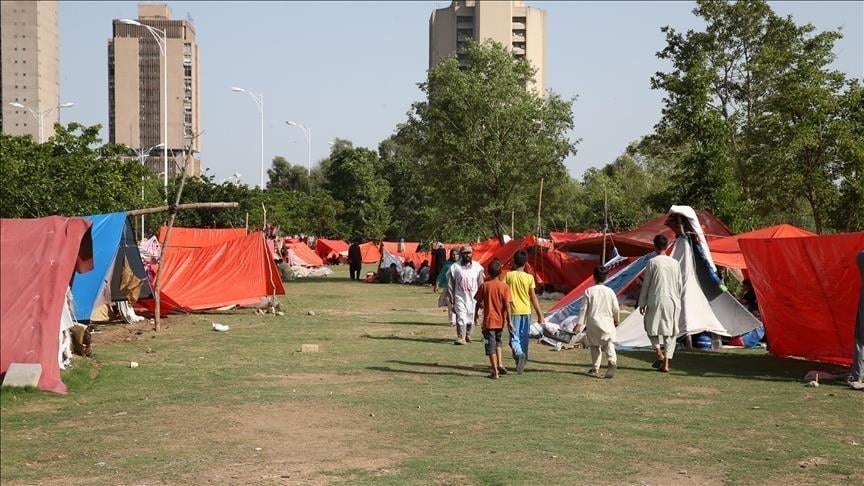 Pakistan oo tarxiileysa qaxootiga Afghanistan  iyo  QM oo ka hortimid