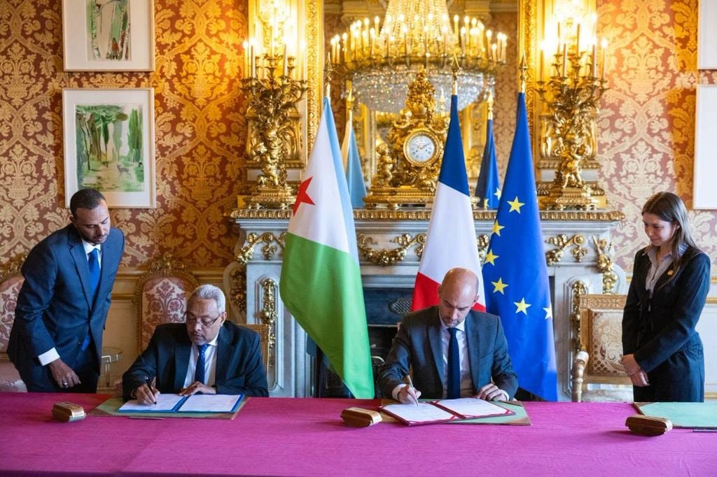 Jabuuti iyo Faransiiska oo Paris ku yeeshay wadahadallo cusub oo siyaasadeed