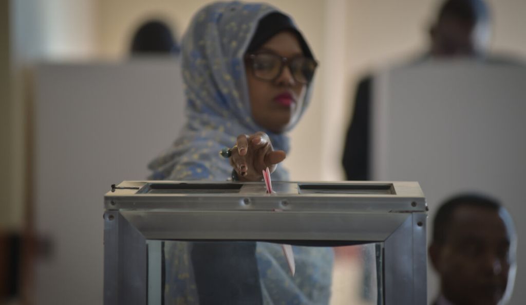 Qaramada Midoobay oo kormeertay xarunta Guddiga Doorashooyinka