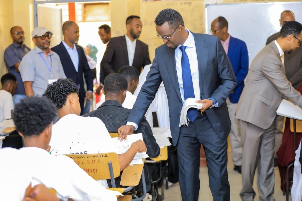 Imtixaanka Shahaadiga ee Fasalka 12aad oo ka Bilaabmay DDS.