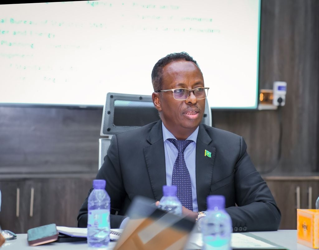 Soomaaliya oo bedeleysa hannaanka lagu taaageero dadka ay abaaruhu saameeyeen 