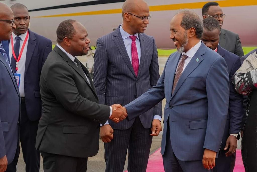 Madaxweyne Xasan oo ka qeyb galaya xuska maalinta Midnimada Tanzania