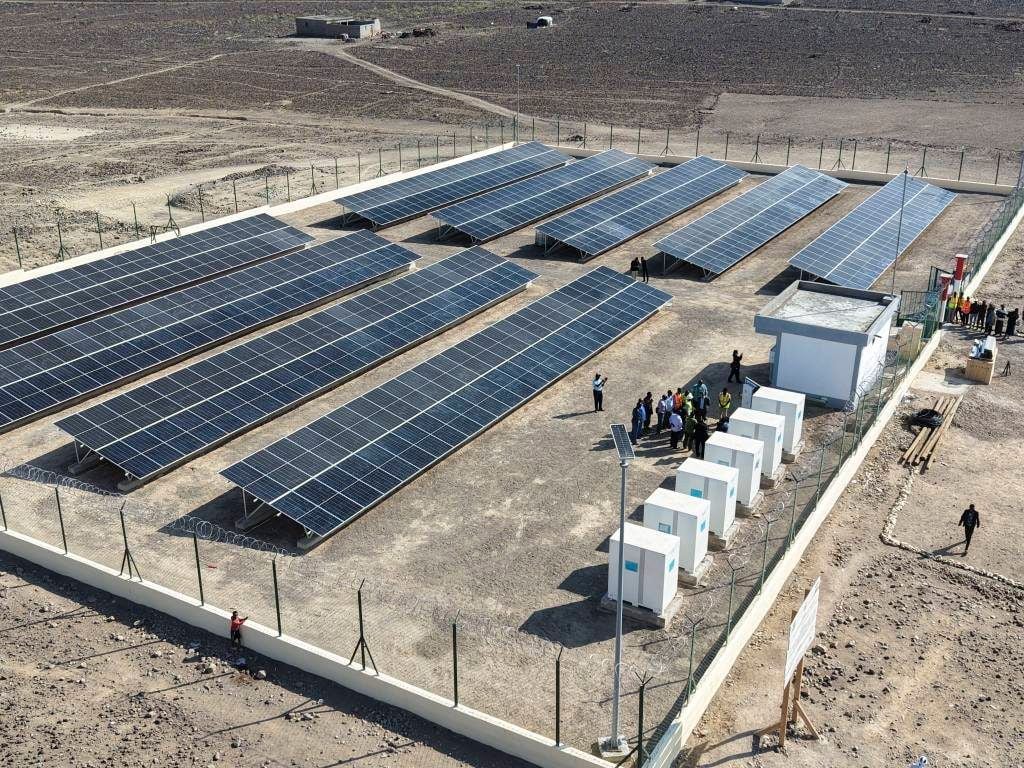 Masar oo Warshad korontada qorraxda ka dhalisa ka dhisaysa Jabuuti