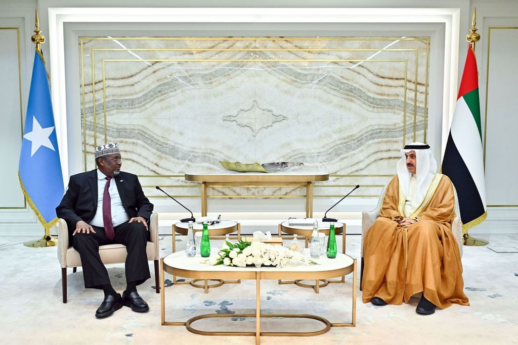 Soomaaliya iyo Imaaraadka oo kawada hadlay iskaashiga Baarlamaanada