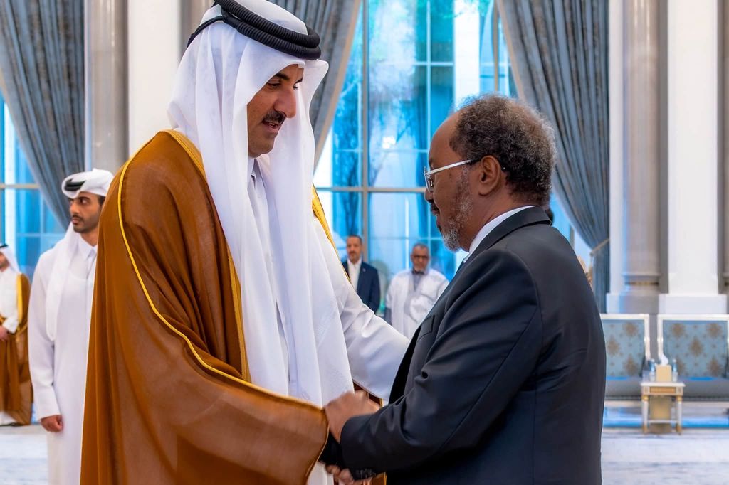 Madaxweynaha Soomaaliya oo Amiirka Qatar uga tacsiyeeyay geerida Amiirkii hore ee dalkaas
