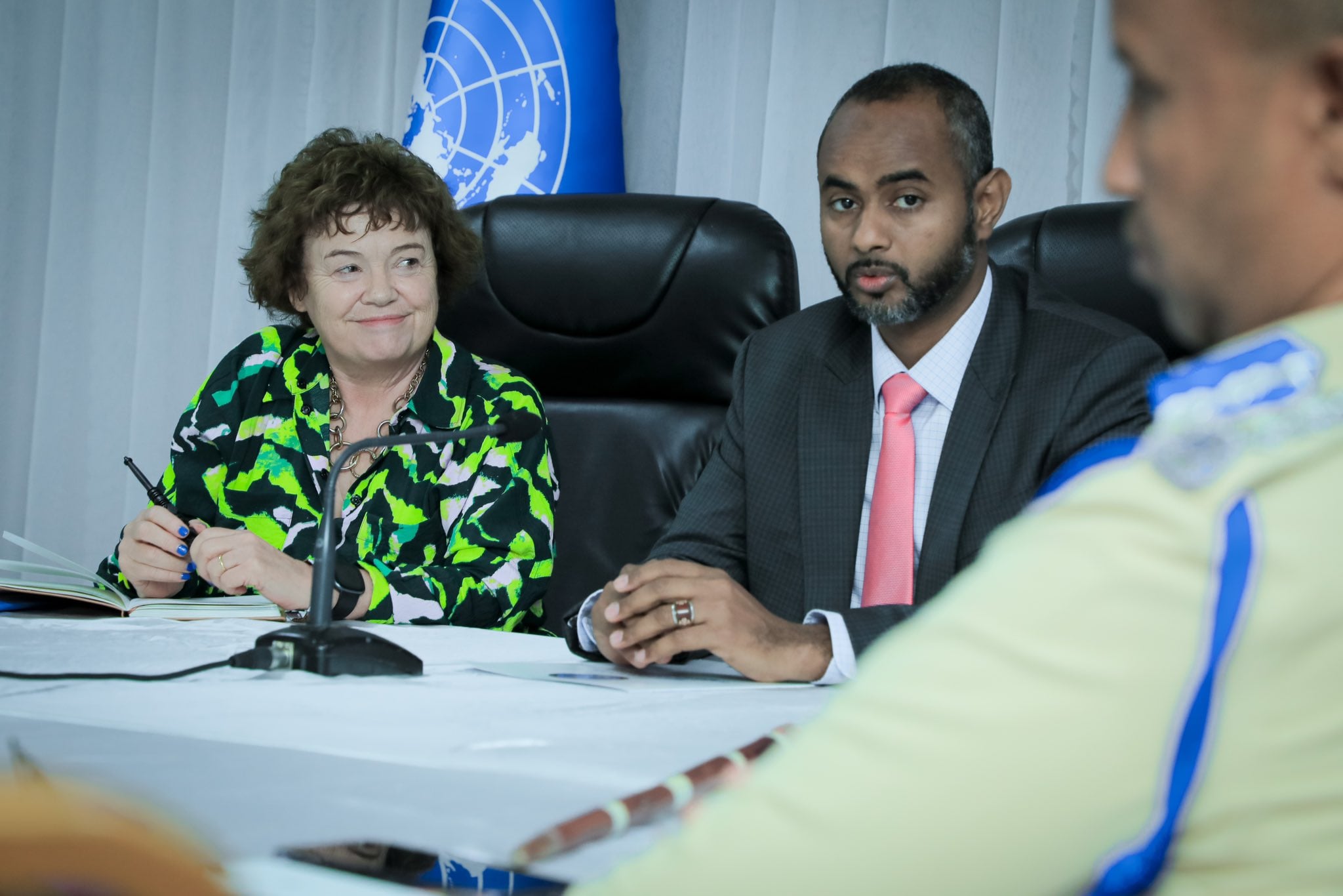 Soomaaliya iyo Q/Midoobay oo kawada hadlay ka hortagga askareynta carruurta