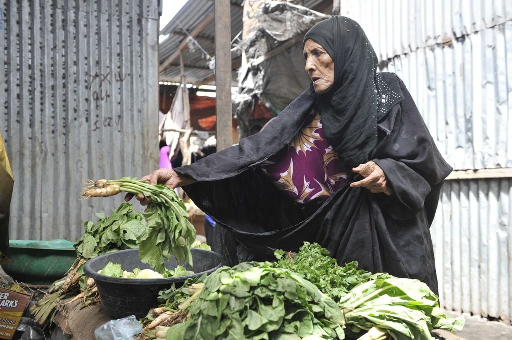 Maxay yihiin amarrada cusub ee lagu soo rogay ajaanibta iyo ganacsatada?