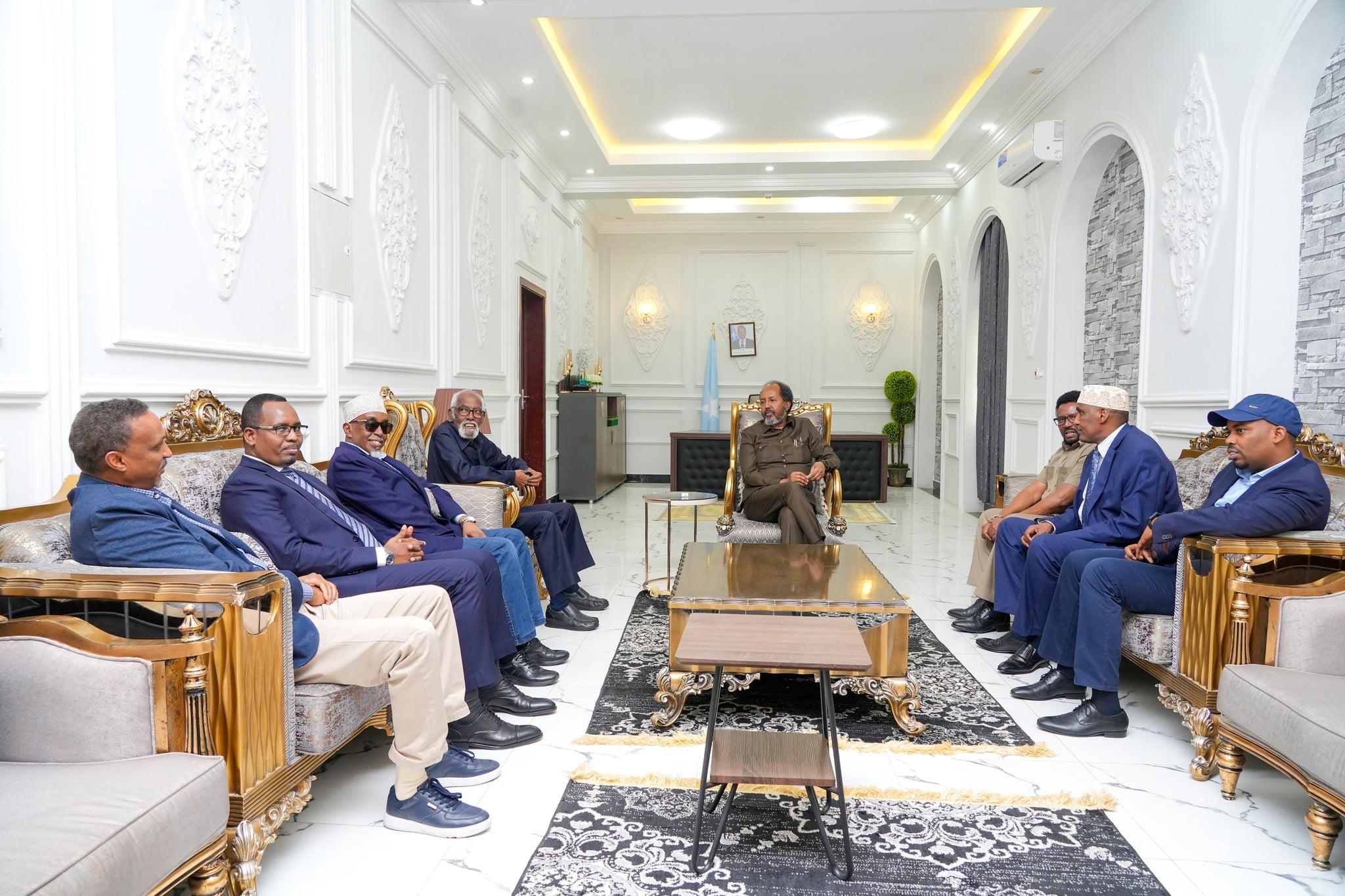 Maxay kawada hadleen Xasan Sheekh iyo Mucaaradka Koonfurgalbeed?