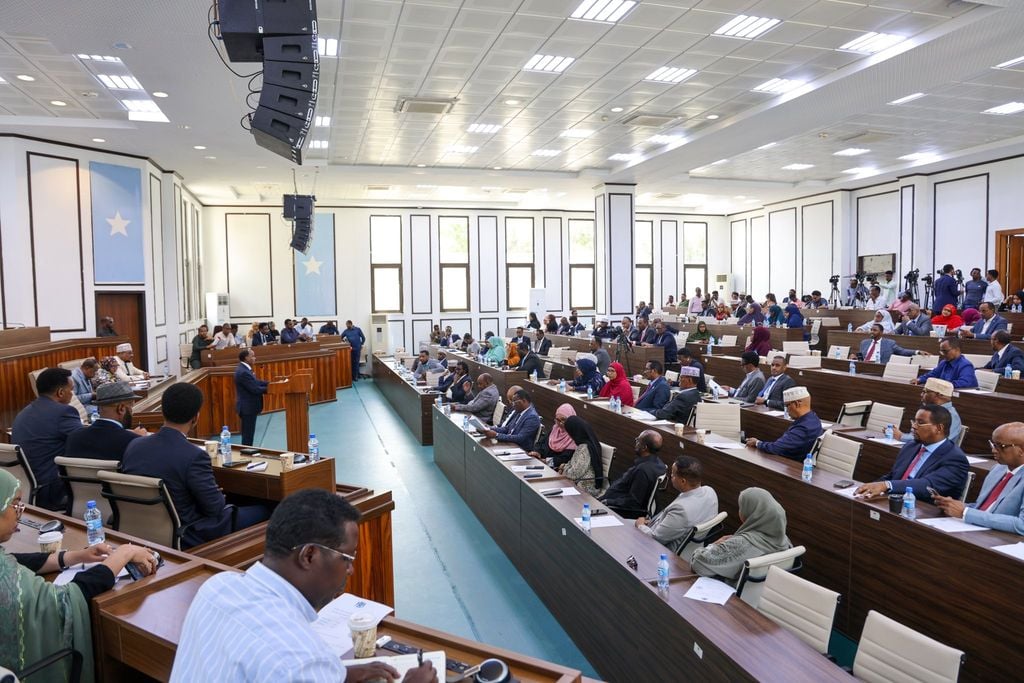 Kulankii Golaha Shacabka oo Maanta Baaqday.