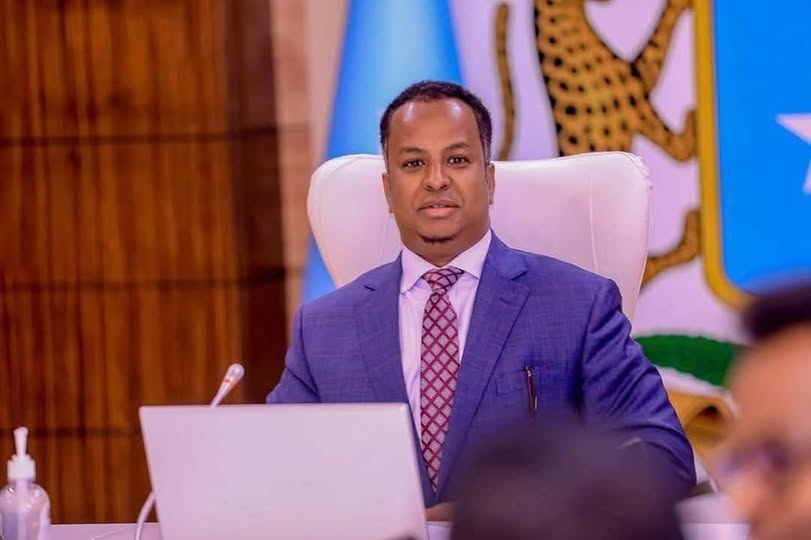 Soomaaliya oo si adag uga hortimid safiirka Israa’iil u magacaawday Somaliland