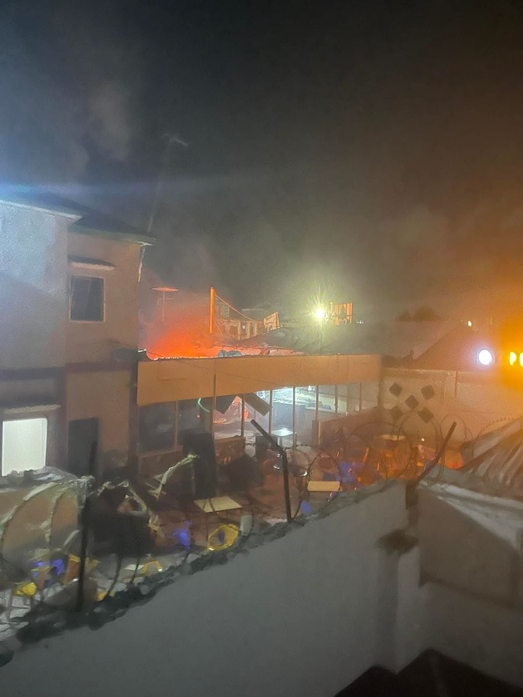 Muqdisho: Muuqaalka goobtii uu xalay ka dhacay qaraxa