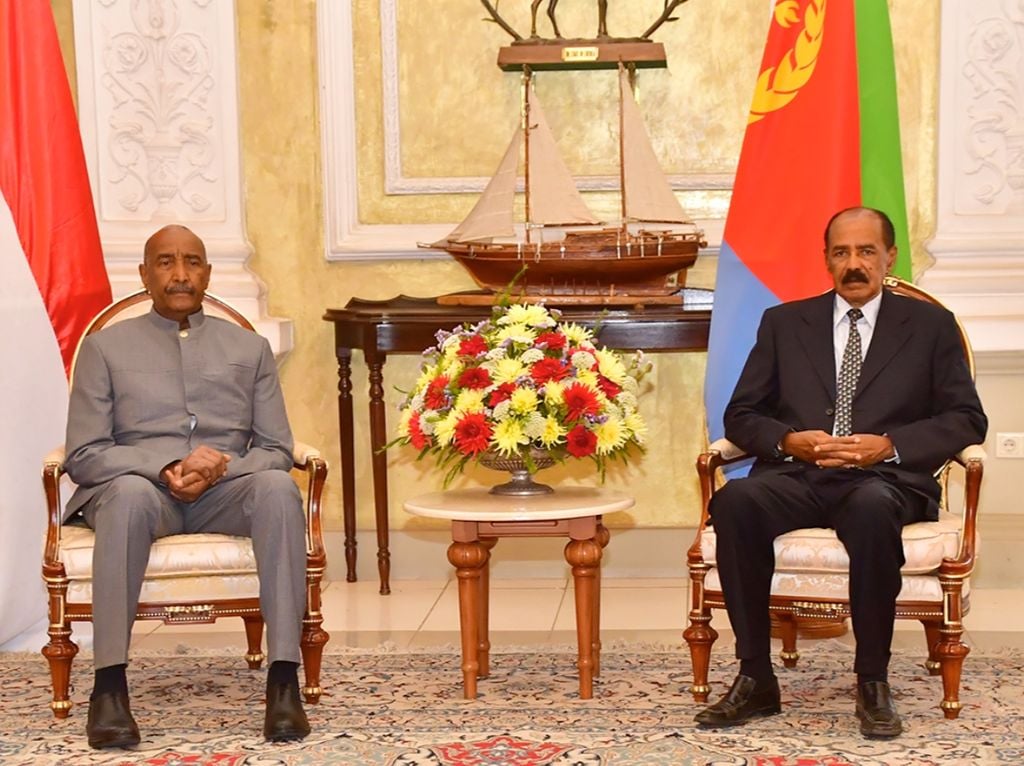  Maxaa looga hadlay kulankii Al-Burhan iyo Afwerki ee Asmara?