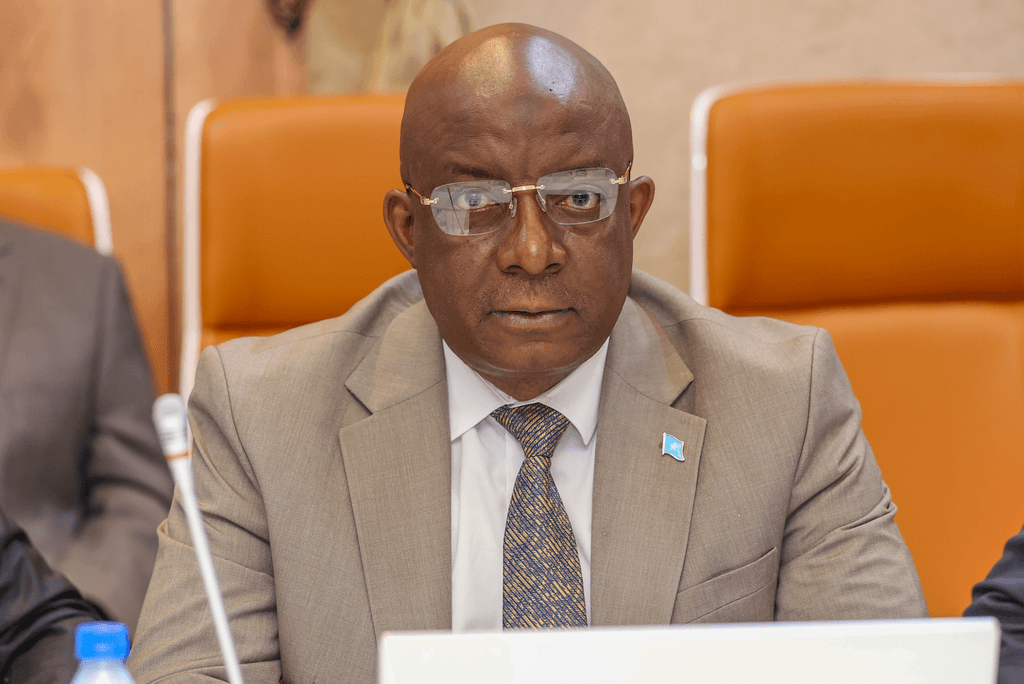 Soomaaliya oo sheegtay in Mareykanka duqeymo ka fuliyay Calmiskaad