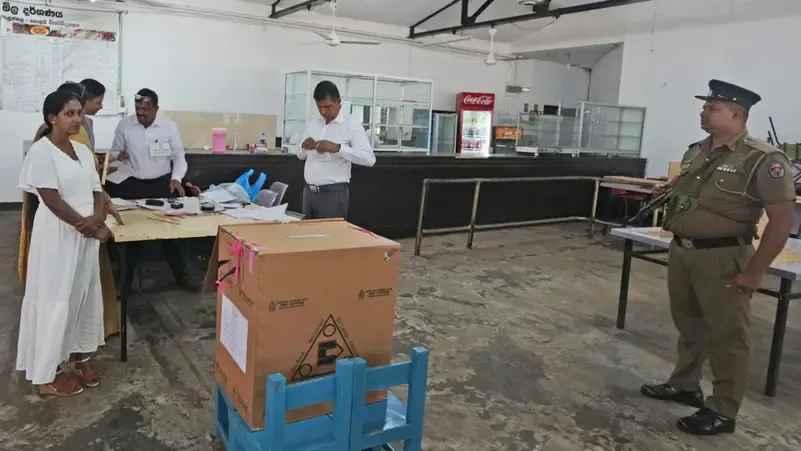 Sri Lanka oo dooraneysa madaxweyne xilli dhaqaala xumo ay ka jirto dalkaas