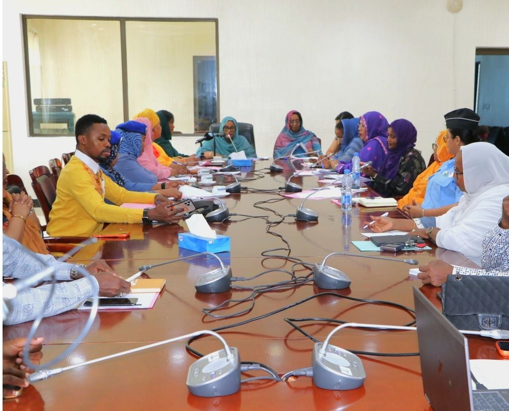 Jabuuti oo dadaal ugu jirta ciribtirka gudniinka fircooniga