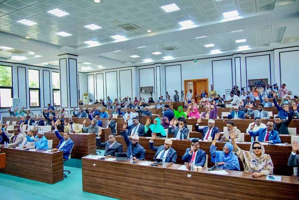 Golaha Shacabka Soomaaliya oo Ansixiyey Hindise-sharciyeedka Dembiyada Kufsiga iyo Anshax-xumada