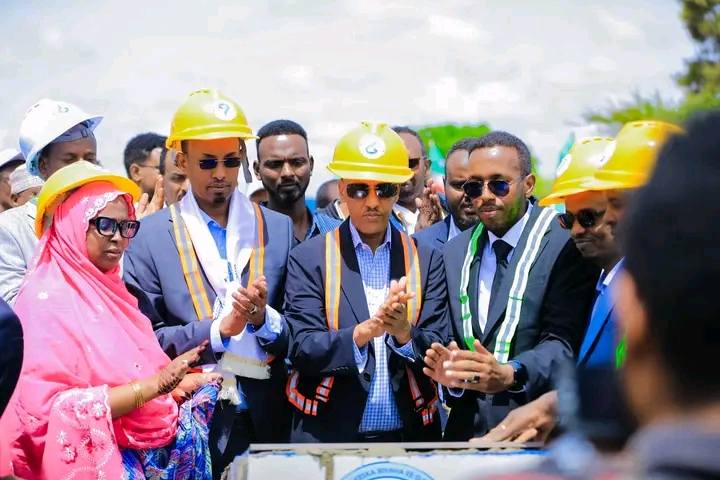 Qabribayax oo bilaawday mashruuc biyo-gelin oo $21 Milyan ah