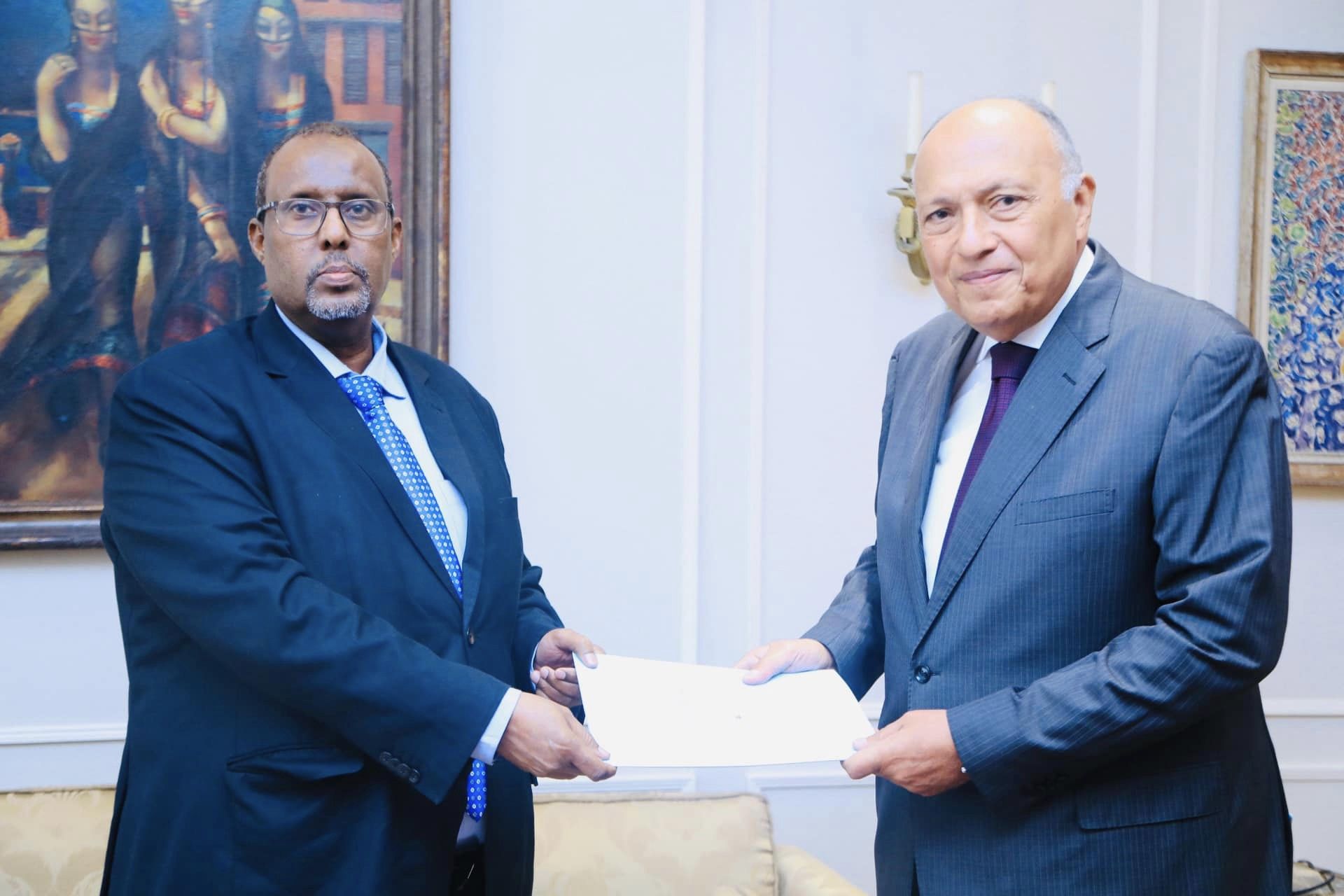 Safiirka Soomaaliya u fadhin doona Masar oo warqadihiisa aqoonsiga gudbiyay