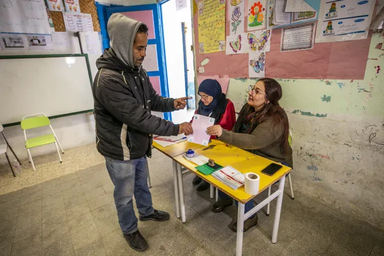 Video: Doorashada Golaha Deegaanka  Tuniisiya oo lasoo gabagabeeyay