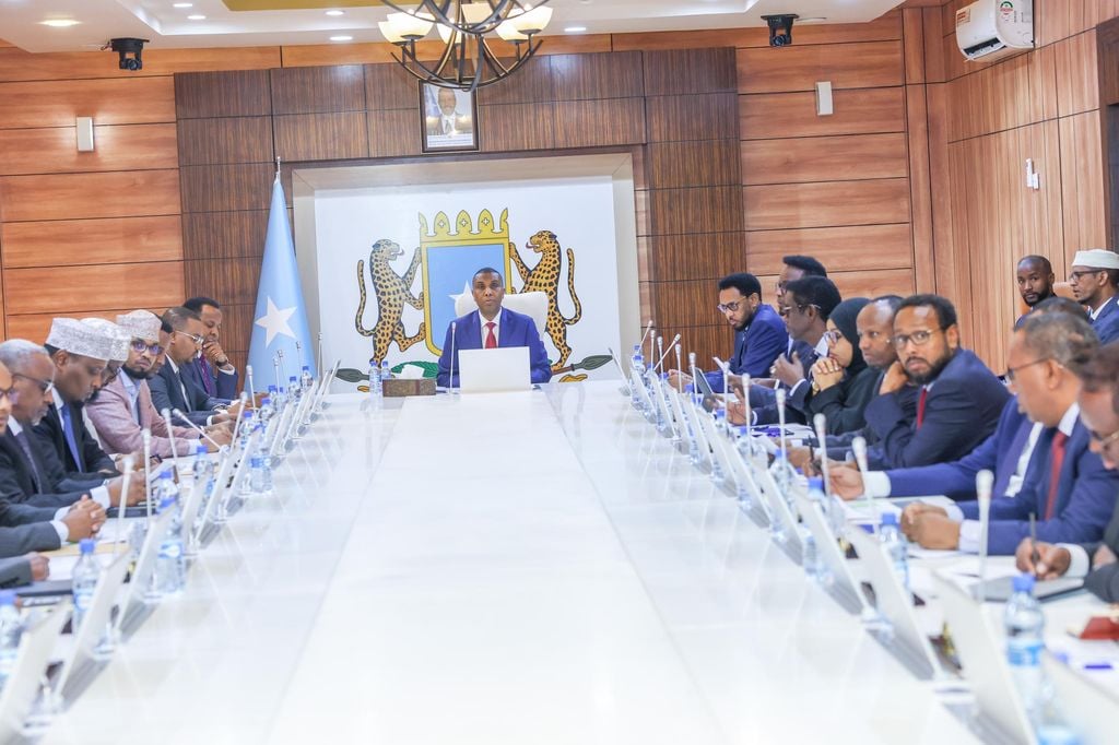 Golaha Wasiirrada oo ka shiray Amniga, Isbeddelka Qaranka iyo Canshuurta