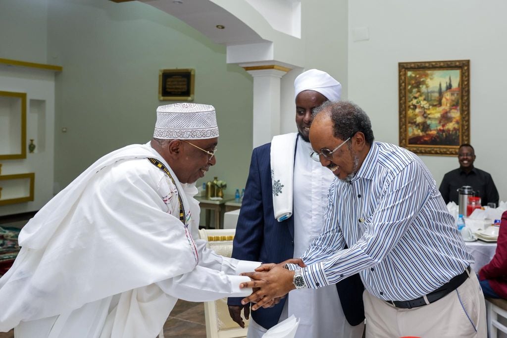 Maxay kawada hadleen Madaxweyne Xasan iyo Madaxda Ururada ka qeybgalay doorashadii Muqdisho?