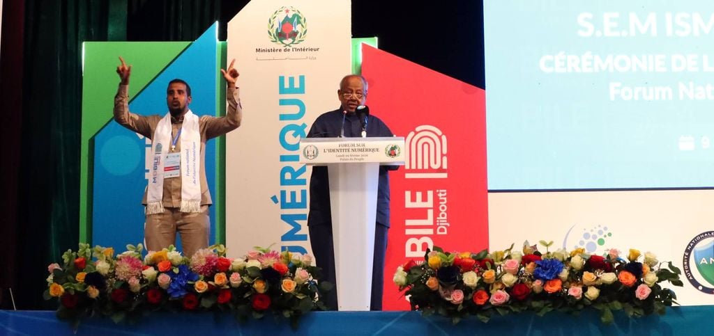 Jabuuti oo daah-furtay nidaam aqoonsi dhijitaal ah oo ku shaqeeya Mobilka