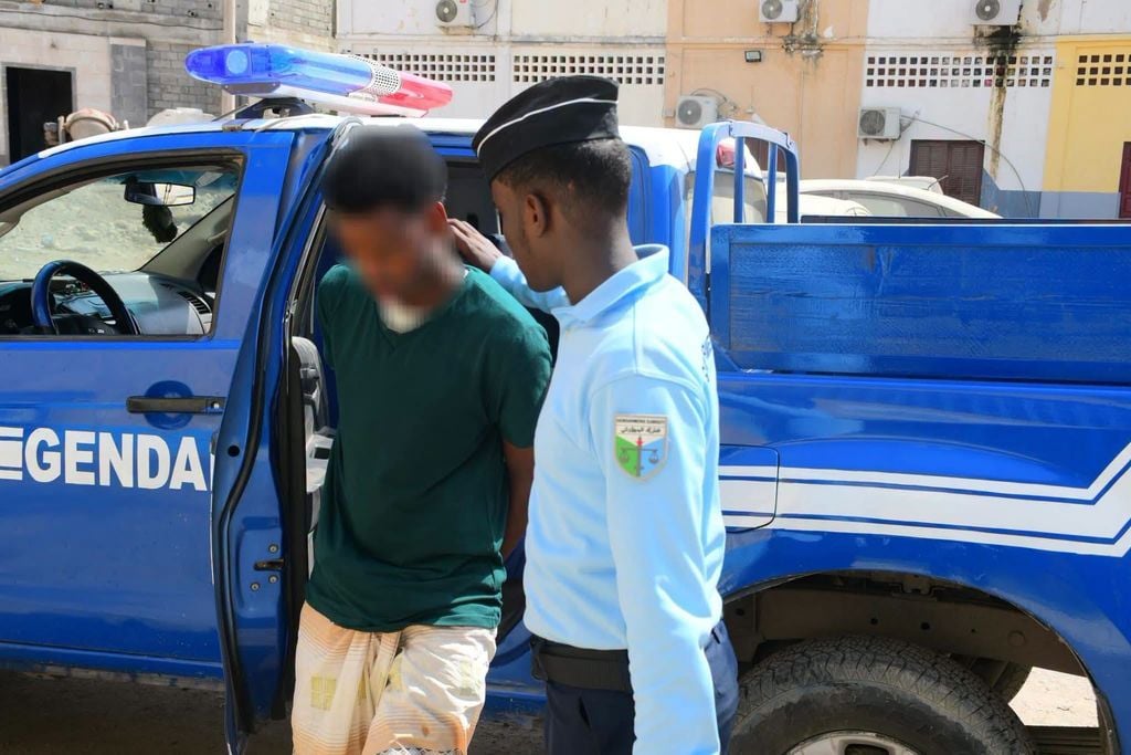 Jabuuti oo maxkamadeynaysa laba eedeysane oo loo haysto tacaddiyo ka dhan ah carruur