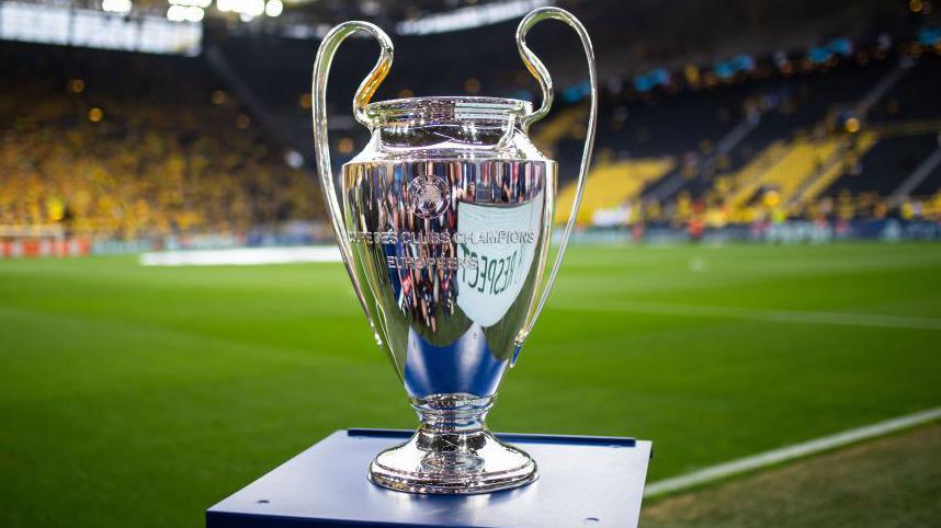 Natiijada kulamada 5-aad ee Champions League