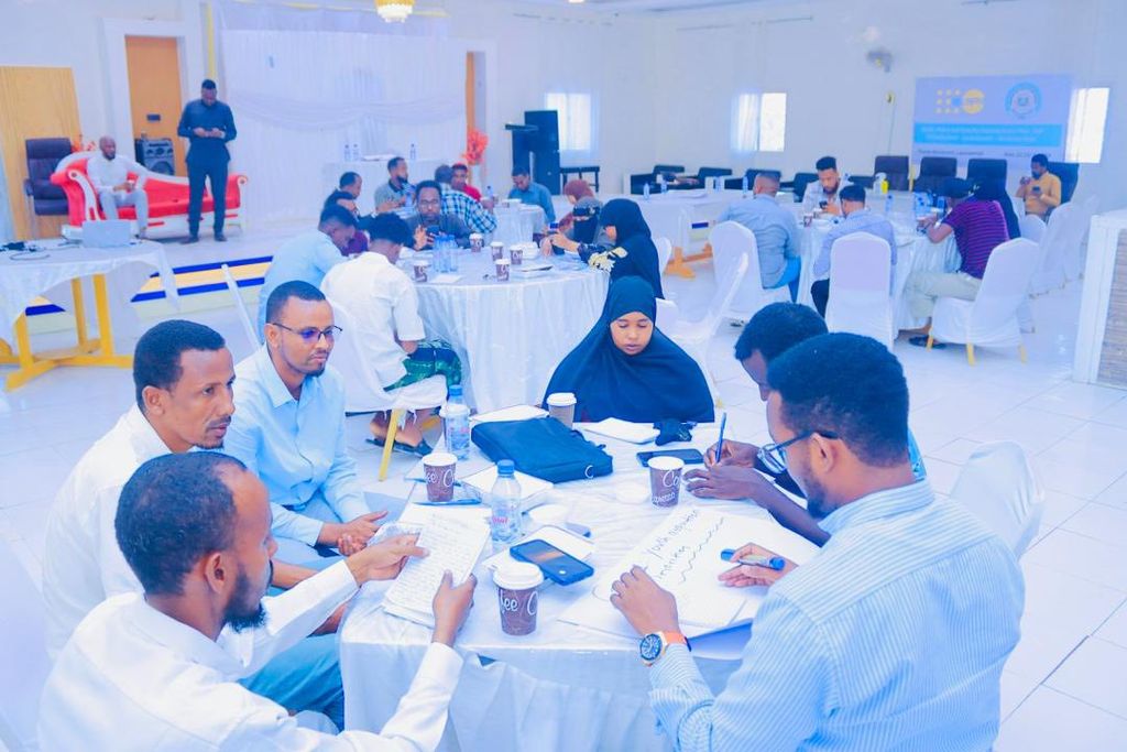 Soomaaliya oo wadda qorshe dhallinyarada looga qaybgelinayo nabadda